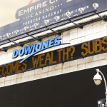 SKN | מדד הדאו ג׳ונס מזנק בחדות כאשר חוזק תעשייתי מניע את מומנטום השוק